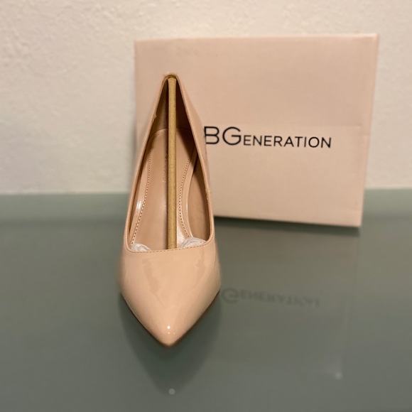 BCBGeneration Heidi Smooth Patent Leather Pump - Picture 8 of 14